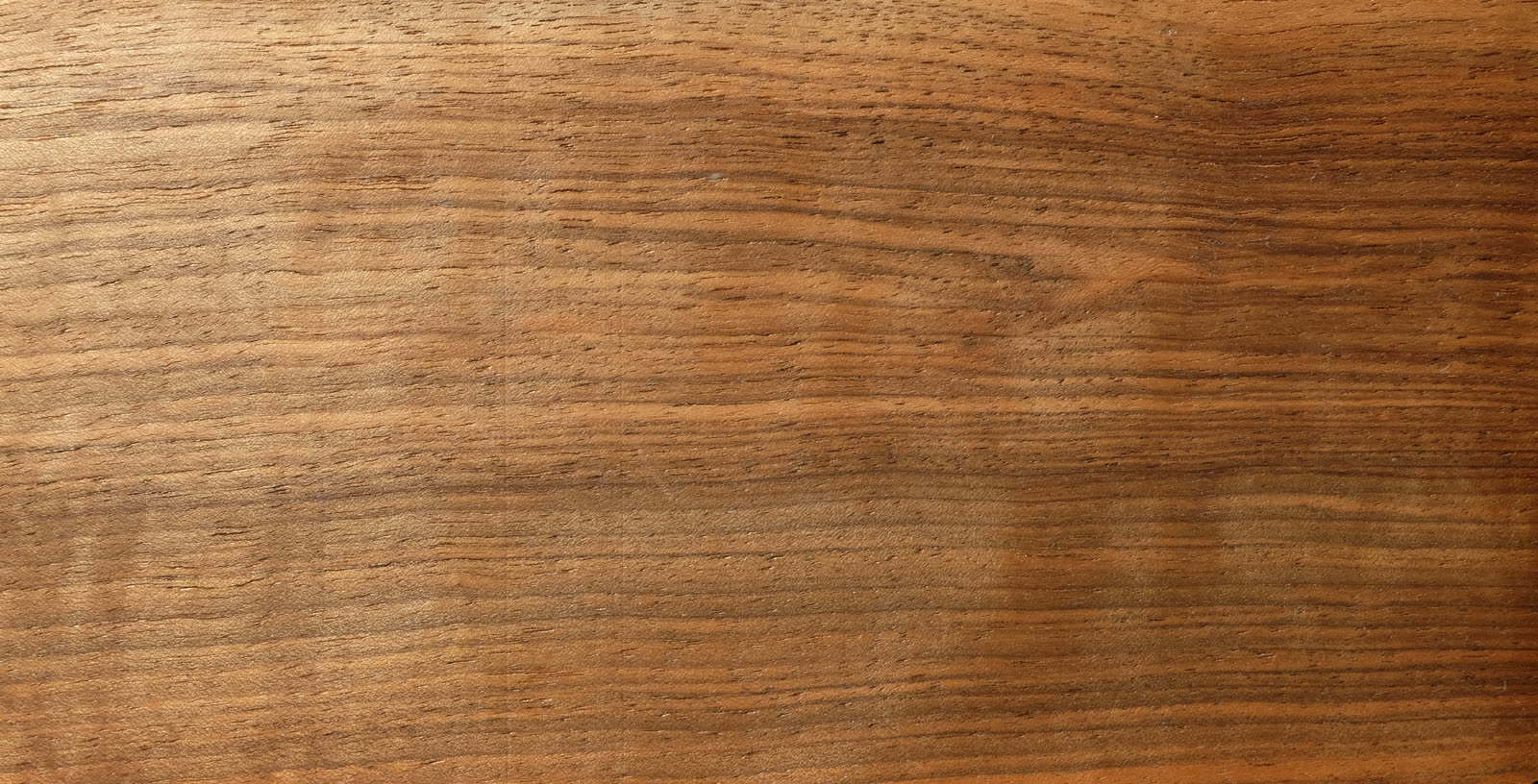 Grain et teinte du noyer